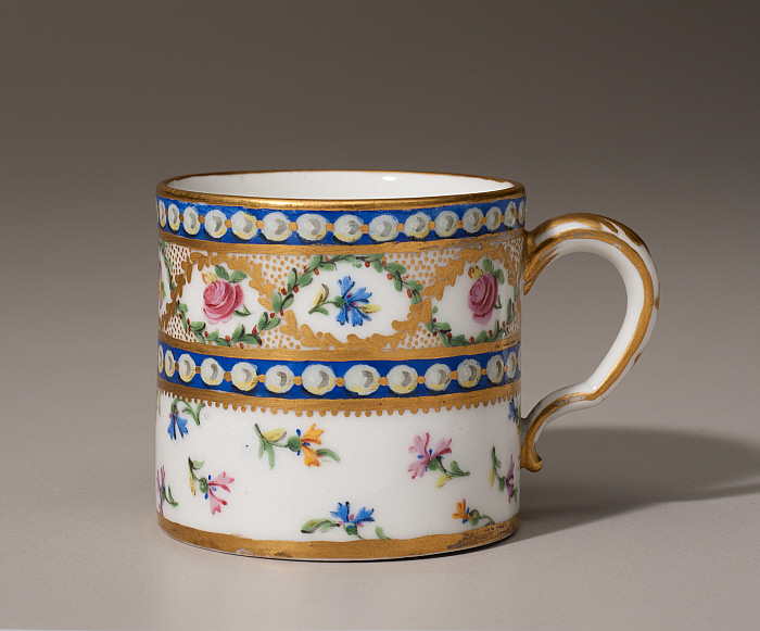 Small Cup and Saucer Slider Image 4